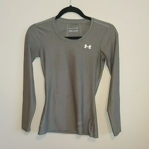 Fitted Under Armour Heat Gear